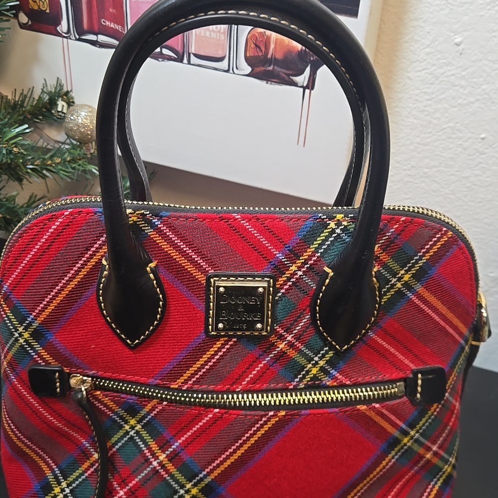 EUC Dooney & Bourke Red Tartan Plaid Dome Satchel - Picture 16 of 16
